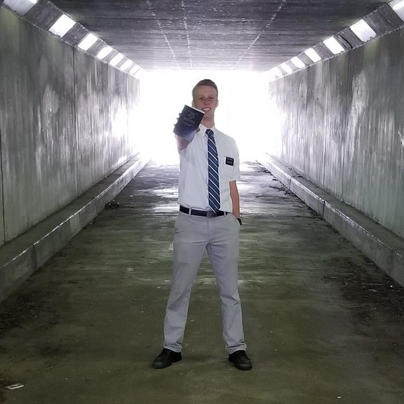 Meet your Posher, Coby - Picture 1 of 1